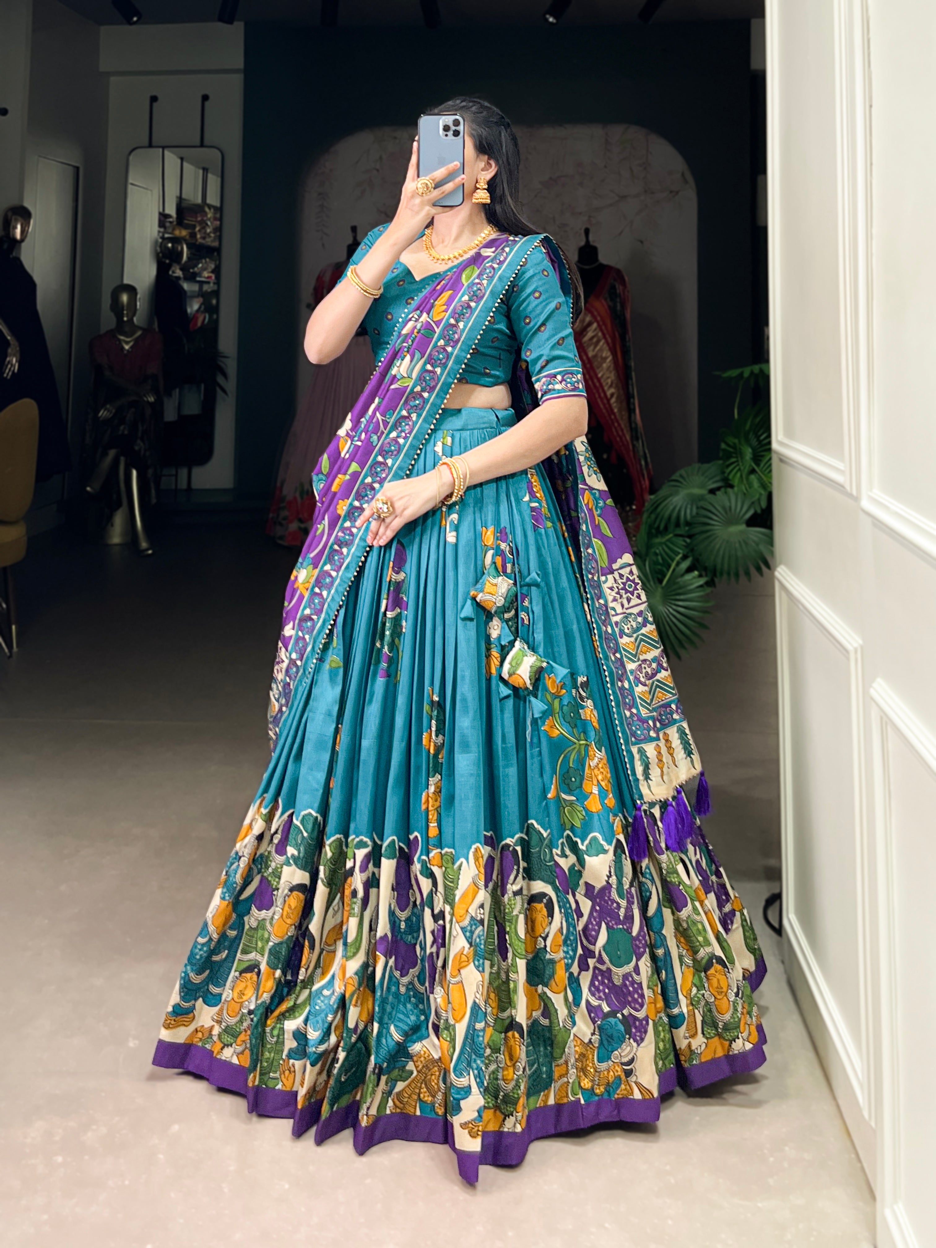 Exclusive Tussar Silk Lehenga Choli Set β Floral & Patola Print Design β¨π